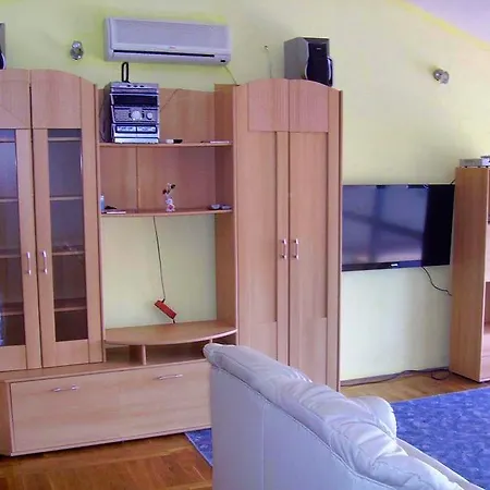 Basina 4599a Apartment *