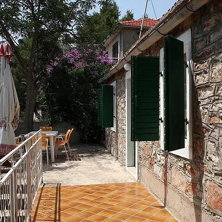 Basina 4599a Apartment