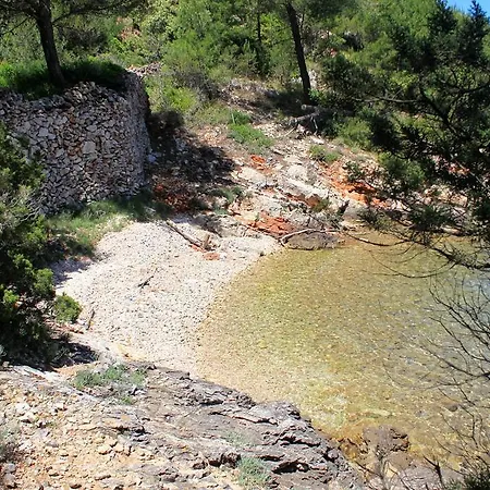 Basina 4599a Vrboska